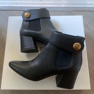 Givenchy Booties size 38.5